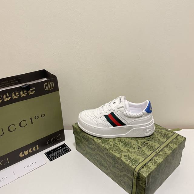 Gucci 古驰专柜2022专柜 情侣限定 专柜上新 十色发售 古驰新款厚底小白鞋 休闲鞋 明星同款 网红博主推荐 原版开模 代购版本 进口透气孔牛皮工艺 内里