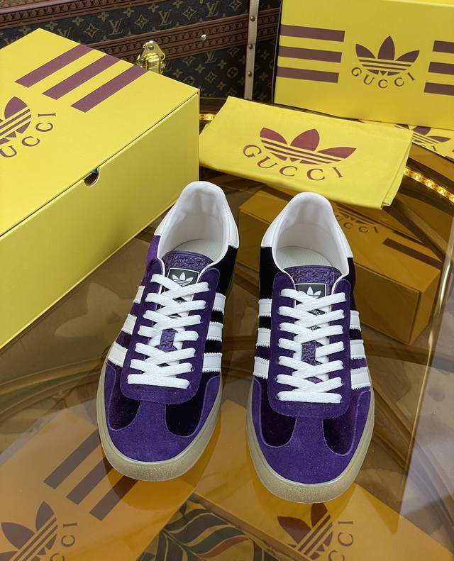 出厂价 Gucci Adida S古驰三叶草 联名款 意大利2022时装周走秀款 德训鞋休闲鞋 独家首发#正确拼接联名鞋盒 内附鞋带 同步专柜#Gucci Ad