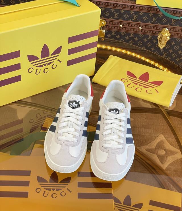 出厂价 Gucci Adida S古驰三叶草 联名款 意大利2022时装周走秀款 德训鞋休闲鞋 独家首发#正确拼接联名鞋盒 内附鞋带 同步专柜#Gucci Ad