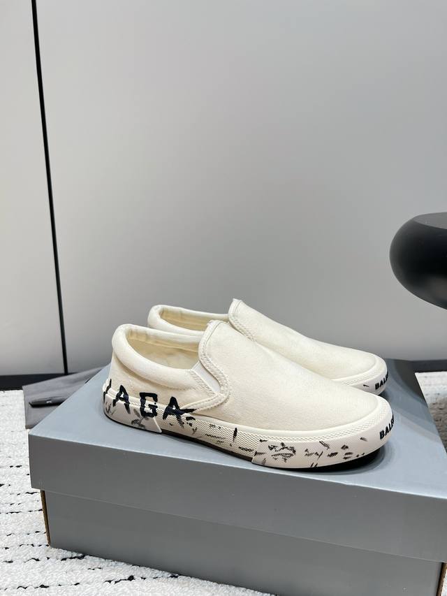 出厂价 Balenciaga巴黎世家paris 做旧 涂鸦 打印 脏脏 破旧 帆布鞋 情侣款复古休闲运动鞋 原版购入开发 做货 这次巴黎世家 Paris Sne