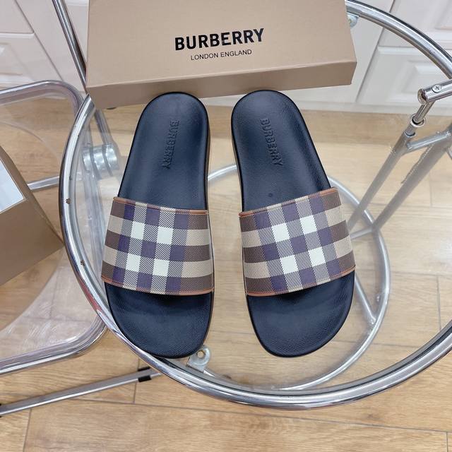 厂价 工厂p现货 Burberry 巴宝莉 拖鞋 Gucci 2024最新款情侣沙滩凉拖鞋一字拖 原版开模双g Logo 原版开模一致 大底：Pu大底 尺码：3