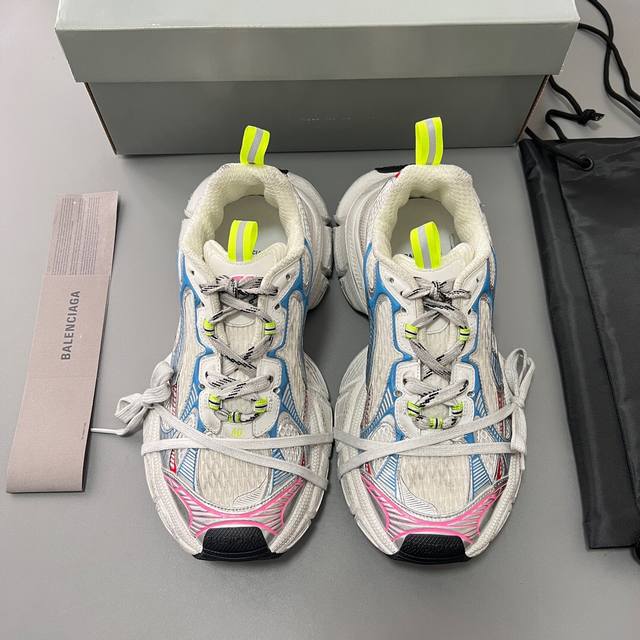 纯原版本balenciaga Phantom Sneaker 巴黎世家全新做旧十代黄色潮流跑鞋 在延续 Track Trainer 户外轮廓和复杂鞋面结构的同时