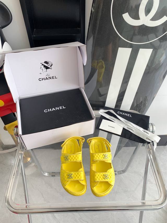 Chanel 2022新款凉鞋原版开发顶级版本今年夏天必备单品进口羊皮进口五金真皮大底正品同步包装码数35-41