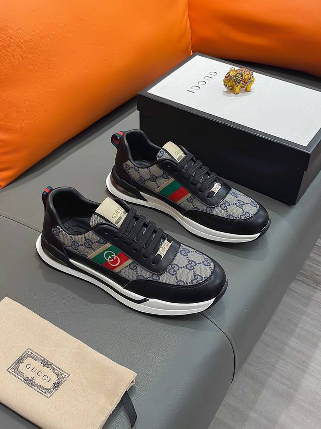 商品名称：Gucci 古驰 正规码数: 38-44 休闲鞋 商品材料：精选 牛皮鞋面，柔软羊皮内里；原厂大底。