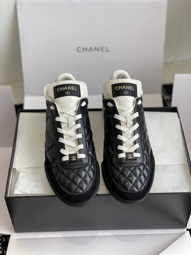 东莞代购级 最有流量的棒球鞋chanel 小香这双鞋谁穿谁夸 杨幂同款chanel23S棒球鞋 永远可以相信幂姐的眼光 Chanel23S春夏菱格纹运动鞋