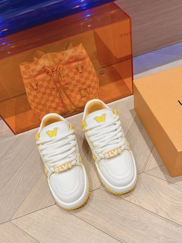 代购级别 批 龙年限定最新情侣系列 新色 Louis Vuitton 路易威登 Trainer Sneaker 时尚百搭低帮休闲板鞋 男女同款 顶级版本 胖嘟嘟