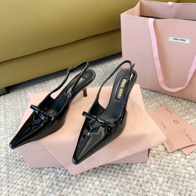 Miumiu缪24年新款 小方头蝴蝶结高跟凉鞋 真皮底 跟高:10Cm 6Cm 正码:35-39订做40.41