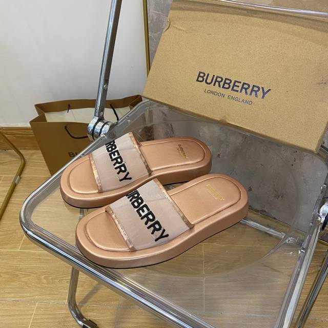 橙子出厂价 Burberry 博柏利 巴宝莉 绣线格纹拖鞋 刺绣字母凉拖鞋 码数：35-41