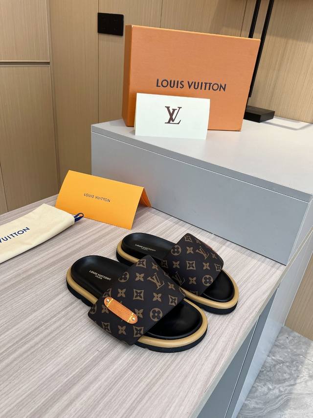 橙子出厂价 Louis Vuitton 路易威登 Lv魔术贴拖鞋 凉拖 情侣款 码数：35-45