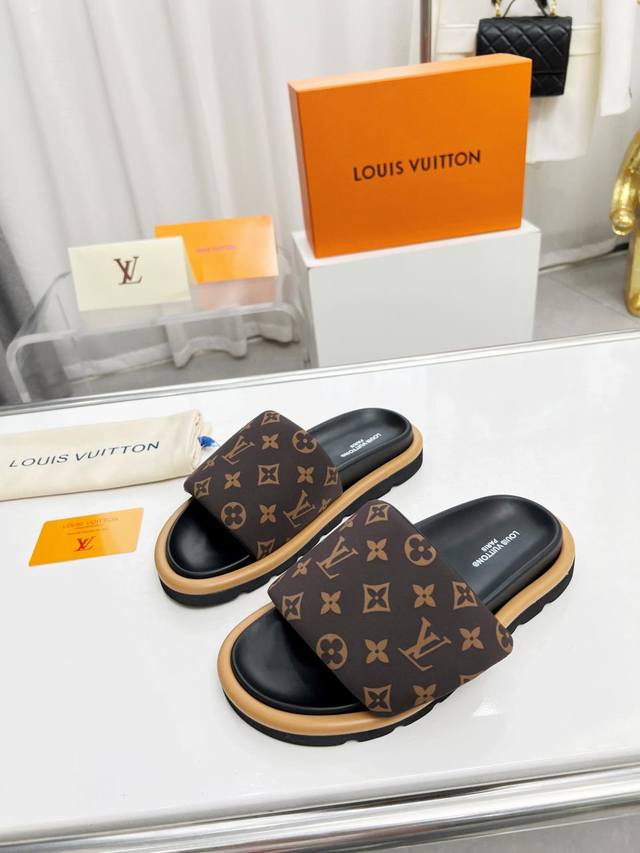 橙子出厂价 Louis Vuitton 路易威登 Lv魔术贴拖鞋 凉拖 情侣款 码数：35-45