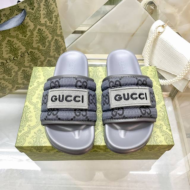 Gucci 古驰2024顶级专柜 情侣新款 官网上新 独家首发 古驰 24Ss-字母面包拖 厚底拖 夏天拖 凉拖 欧版购入 顶级复刻 早春情侣穿搭 小红