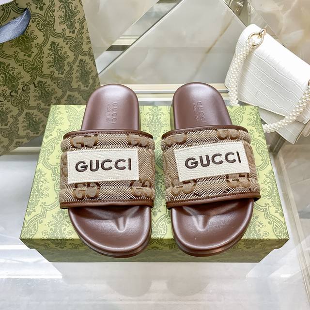 Gucci 古驰2024顶级专柜 情侣新款 官网上新 独家首发 古驰 24Ss-字母面包拖 厚底拖 夏天拖 凉拖 欧版购入 顶级复刻 早春情侣穿搭 小红