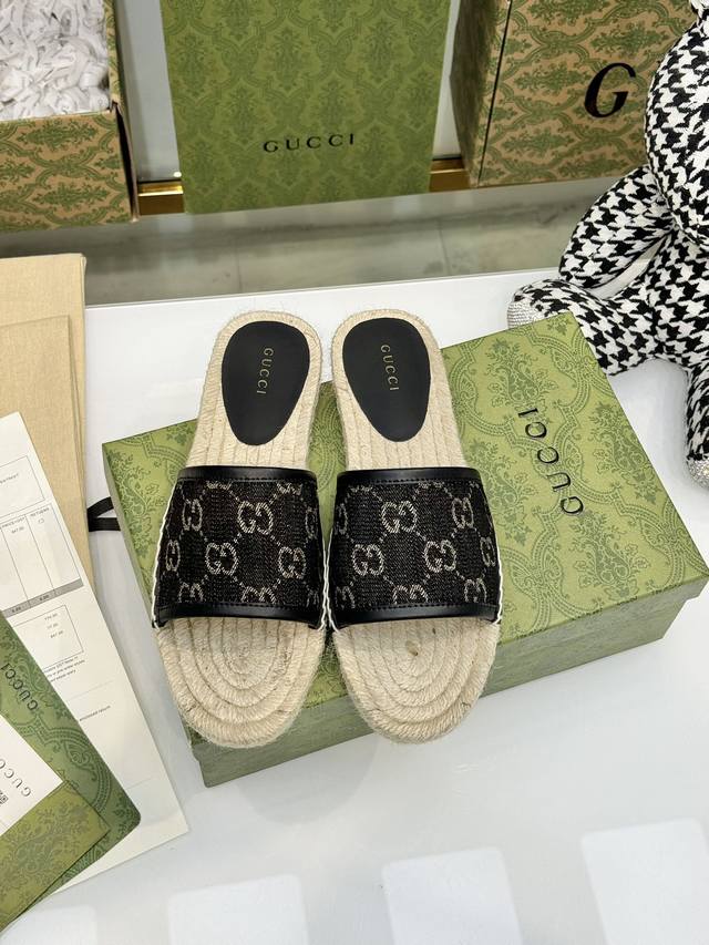 Gucci 24年新款渔夫拖鞋独家 原版一体大底开模，原版一比一开模，鞋面进口环保材料，电脑原版刺绣羊皮内里原版楦型，穿着舒适透气， 码数35-40 34、41