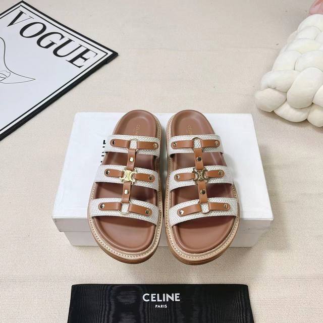 Celine｜赛琳23Ss春夏新品 凯旋门懒人拖鞋 Go 材质： 面料采用进口胎牛皮 内里垫脚均为牛皮 原版牛筋大底真皮沿条 原版开模五金扣 码数: 35-39