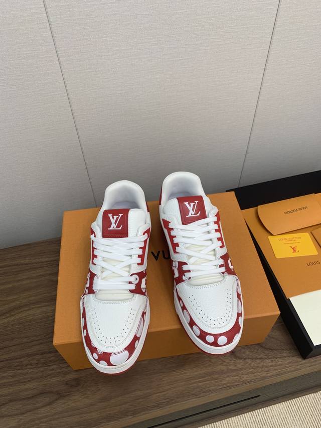 Louis Vuitton 路易威登 Trainer Sneaker 时尚百搭低帮休闲板鞋 男女同款 顶级版本 胖嘟嘟 牛仔布拼皮 情侣感情杠杠款 码数：男款3