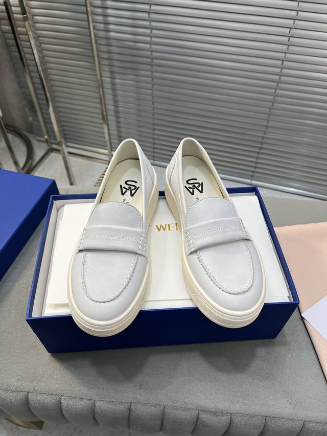 出厂 Sw Maverick Soho Loafer 早秋新款厚底学院风乐福鞋 面料：进口麂皮 内里：羊皮 大底：原版橡胶防滑底 Size：#35-41 40