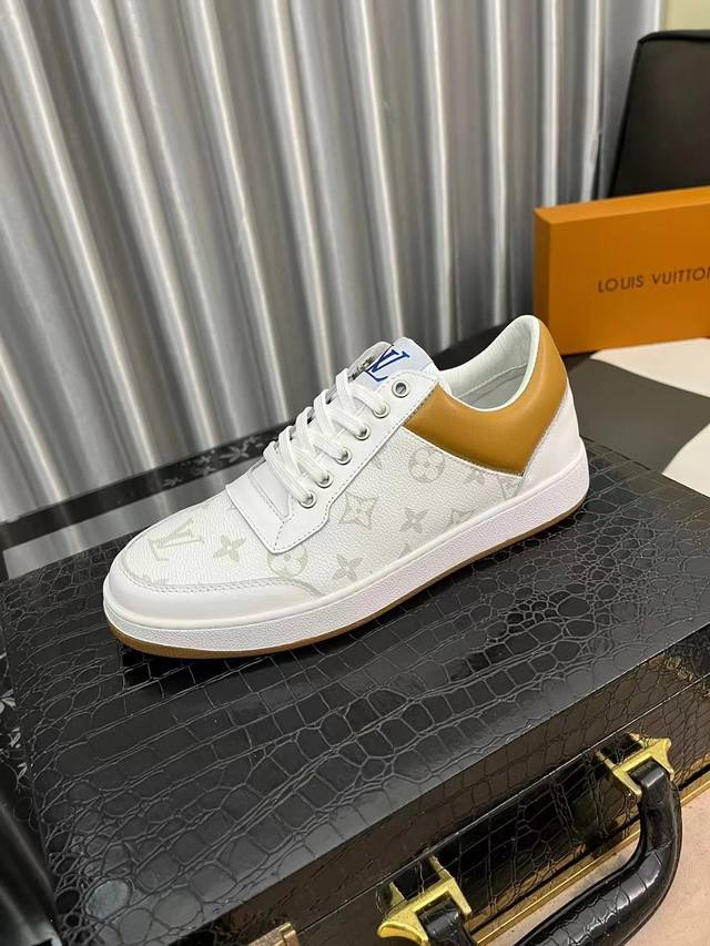 Louis Vuitton 路易威登lv潮流休闲低帮鞋1：1原版复刻！意大利进口专供面料牛皮+橡胶大底，防滑耐磨，进皮内里+设计上很独特的美，超级百搭也很舒服的