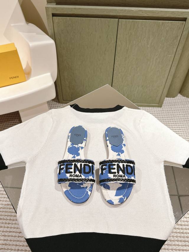 Fendi 芬迪走秀主推系列，新品上线，芬具桌脚设计灵感改创于今年秀场的主推系列鞋履 当季新品拖鞋，众所周知，鞋子永远设计为高级感满满的，高端大气上档次且百搭永