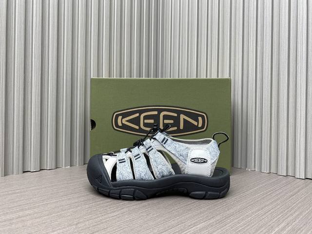 白花色 36～40 Keen Newport Retro 科恩户外防撞舒适耐磨溯溪凉鞋 Keen 美国户外品牌科恩newport Retro溯溪鞋既有凉鞋的自由