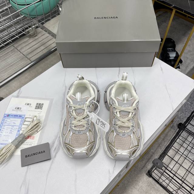 出厂 莞版顶级版本 区分市面广州版本 Balenciaga巴黎世家 九代 最新爆款3Xl Sneaker系列 情侣款 休闲 老爹鞋 运动鞋 原版购入开发 做货