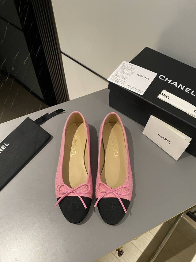 Chanel经典芭蕾舞鞋 皮底￥： Size：34 35 35.5 36 36.5 37 37.5 38 38.5 39 39.5 40 40.5 41 41.