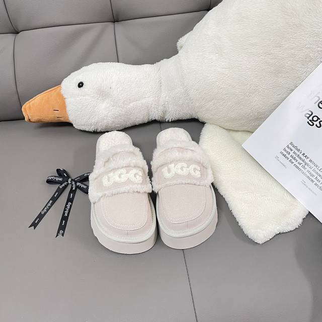 出厂： Ugg 2025顶级专柜 早春新款 官网上新 全球首发 Ugg25Ss-新澳洲厚底羊羔毛拖 Ugg胖丁厚底拖 胖丁 Ugg 小红书推荐 早春穿搭 明星同