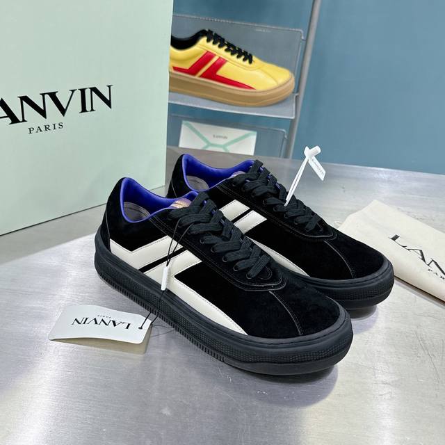 冲量价: 24Sss 成毅同款 Lanvin Lab X Future 男女同款cash休闲饼干鞋面料采用进口小牛皮内里头层牛皮里原版开模橡胶大底 男款：39#