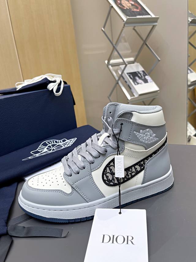 冲量价: 男款+10 顶级版本耐克air Jordan 1 High Og Dior“迪奥联名”Aj1限量款，全新联名款选择了air Jordan1High为基