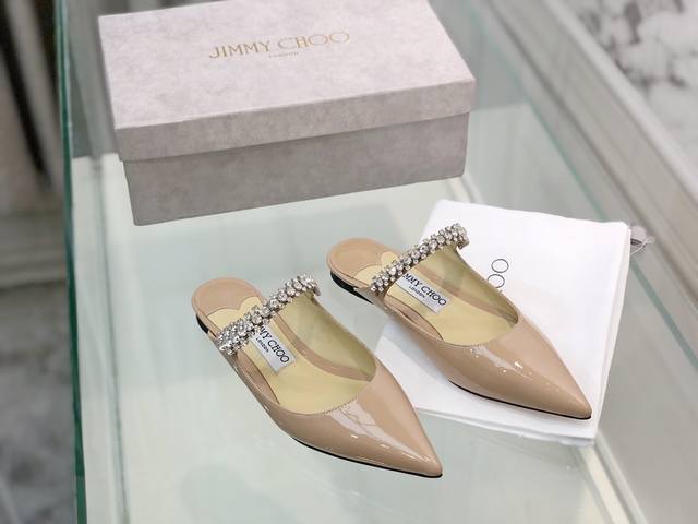 Jimmy Choo 吉米周 新款漆皮水钻链条系列 面料：进口牛漆皮 内里：进口意制小羊皮 超级柔软细腻 大底：进口意大利原色牛皮底 码数：35～39 34、4