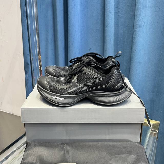 balenciaga 巴黎世家13代老爹轻跑夏日透气舒适休闲鞋35-45