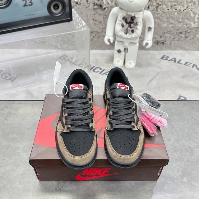 travis Scott X Air Jordan 1 Low Og Ts Sp Nike 耐克aj1乔丹篮球鞋 倒钩休闲低帮鞋运动鞋 原单顶级纯原版本 外侧的