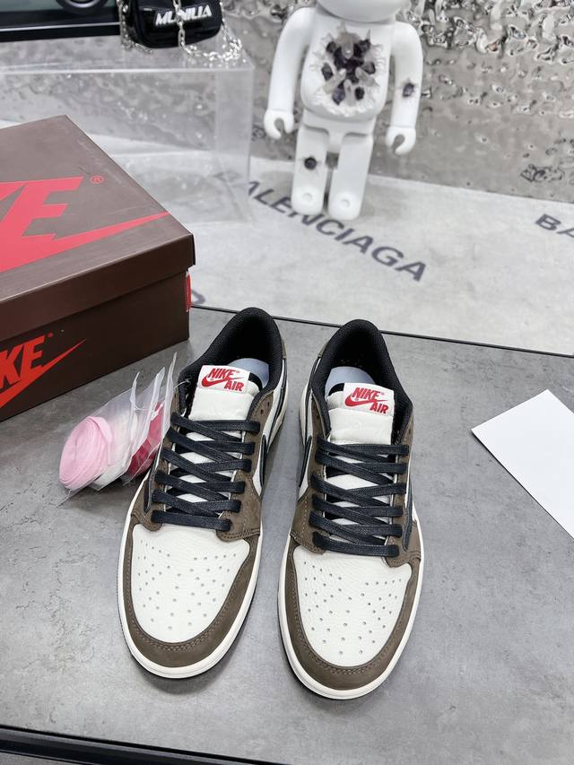 travis Scott X Air Jordan 1 Low Og Ts Sp Nike 耐克aj1乔丹篮球鞋 倒钩休闲低帮鞋运动鞋 原单顶级纯原版本 外侧的