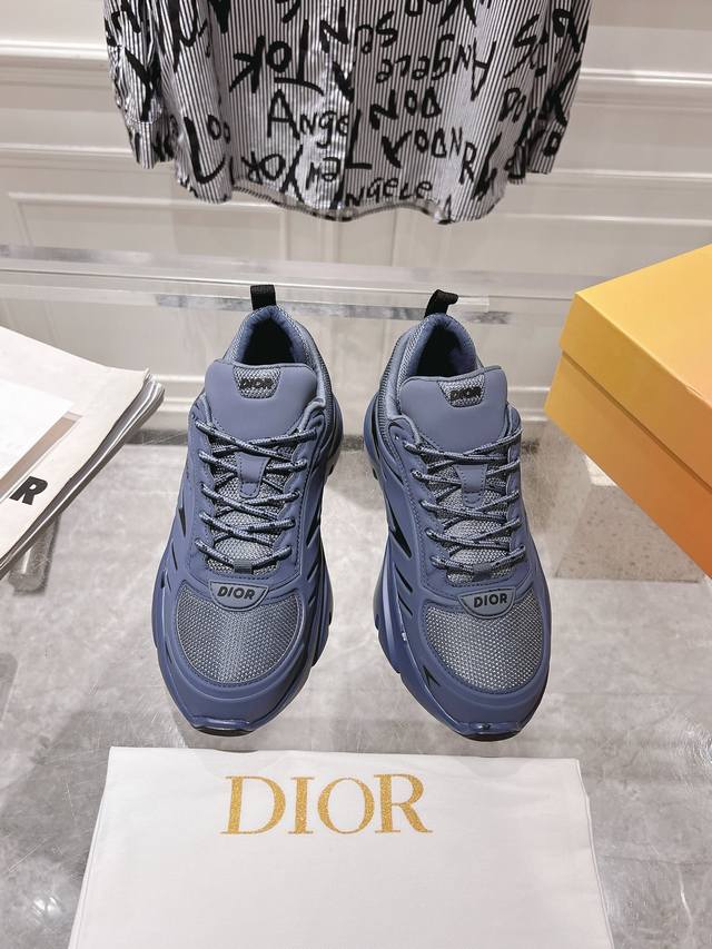 出厂 顶级版本dior 联名汉密尔顿 2025早春新款b44 Blade 情侣款运动鞋 原版一比一复刻购入多双原版开发唯一正确对版 全球限量发售888双周杰伦同