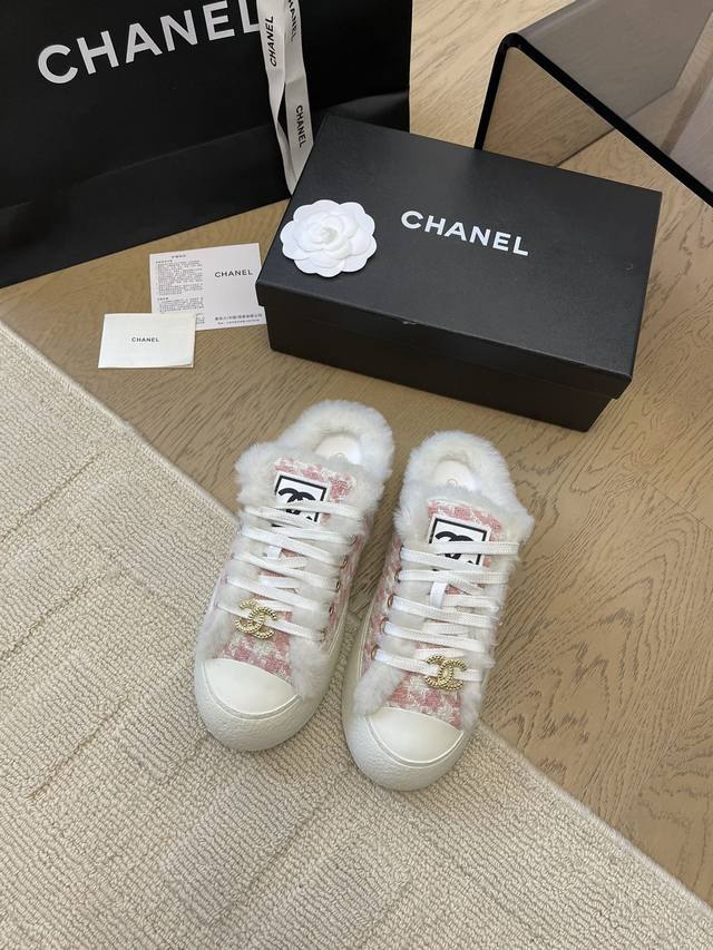 chanel 24P新款大头饼干鞋 原版开发顶级版本 鞋面正品一致 内里羊皮 Tpu大底 非普通版本橡胶大底 Size:35-39 其他码数定做