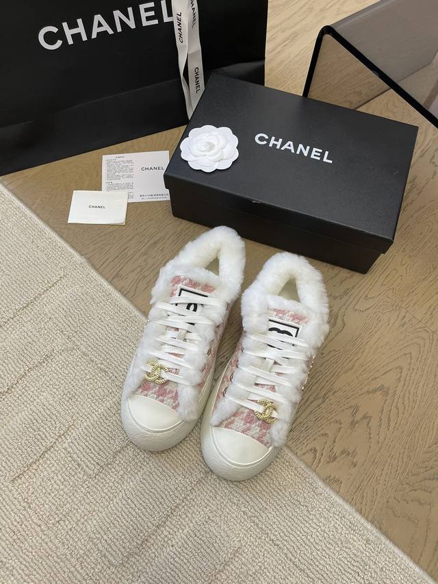 chanel 24P新款大头饼干鞋 原版开发顶级版本 鞋面正品一致 内里羊皮 Tpu大底 非普通版本橡胶大底 Size:35-39 其他码数定做