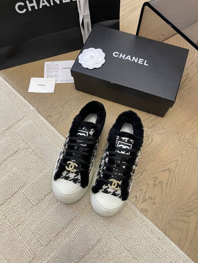 chanel 24P新款大头饼干鞋 原版开发顶级版本 鞋面正品一致 内里羊皮 Tpu大底 非普通版本橡胶大底 Size:35-39 其他码数定做