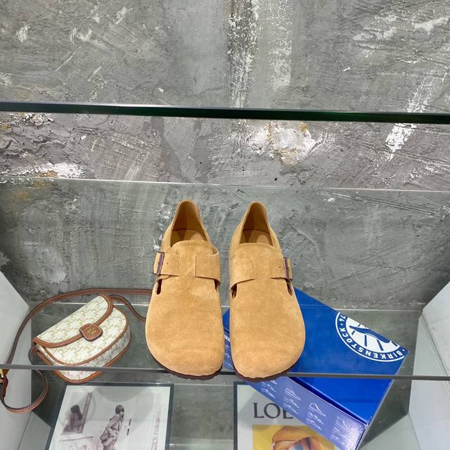 birkenstock 勃肯 休闲懒人鞋人手必备一双的勃肯鞋。乳木软胶鞋底、触感柔软、包裹性好、穿着舒适。各大博主网红上脚，超级百搭款，上脚超级好看。码数:35