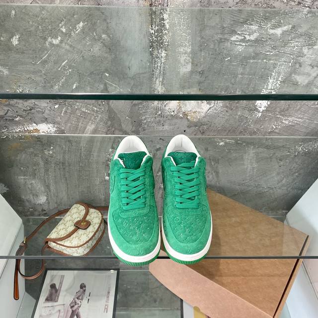 nike X Lv世纪大联名22抢先发布，一鞋难求，上脚就是巅峰，真的炸了全系列开卖 码数:39-44