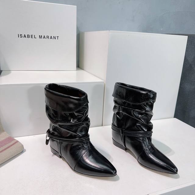 高品质出厂 ！顶级品质伊莎贝尔isabel Marant24Ss秋冬走秀款堆堆靴复古平跟短靴！ 一年四季都可以穿的靴子来了，一双封神的复古靴 简约复古设计，关键