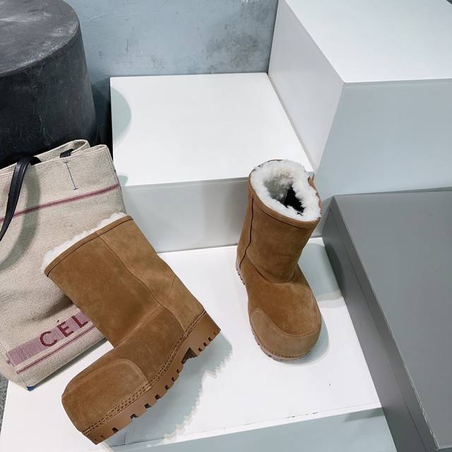 高品质出厂中 ！顶级品质情侣款！Balenciaga巴黎世家24Ss秋冬新款雪地靴滑雪系列高靴松糕厚底保暖大头靴！ Skiwear最新款阿拉斯加雪地靴 正品rm