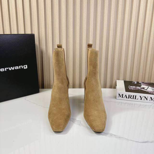 alexanderwang.｜亚历山大王秋冬季新品绝美神仙美靴 _______________________________ 超显腿长，稳赢！御姐风！不俗不素