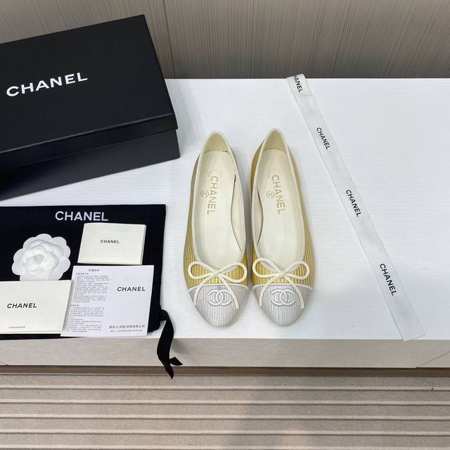 出厂价 顶级品质 一直都在升级的chanel单鞋 2024Ss 顶级版本 Hk海外代购 原版1:1切割而成 Chanel香奈儿万年经典蝴蝶结 圆头芭蕾舞鞋 好品