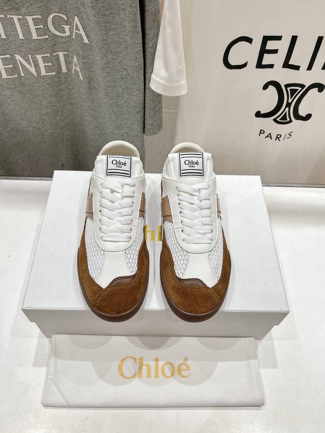 高版本出厂 Chloe 克洛伊 New Arrival～蔻依25Ss全新kick小白鞋系列休闲跑步鞋运动鞋 设计理念源于拳击靴和芭蕾舞鞋的结合， 拳击和芭蕾 动