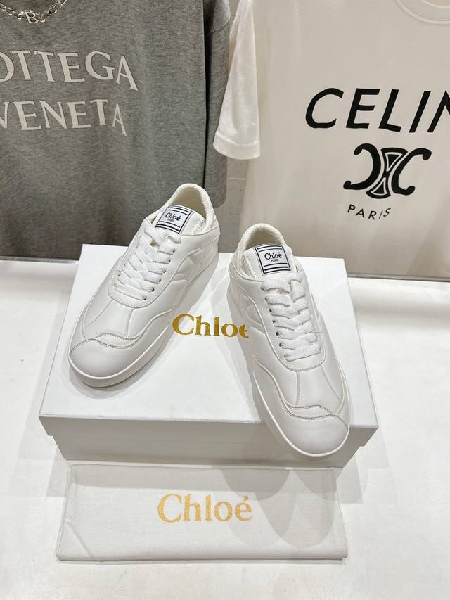 高版本出厂 皮面 Chloe 克洛伊 New Arrival～蔻依25Ss全新kick小白鞋系列休闲跑步鞋运动鞋 设计理念源于拳击靴和芭蕾舞鞋的结合， 拳击和芭