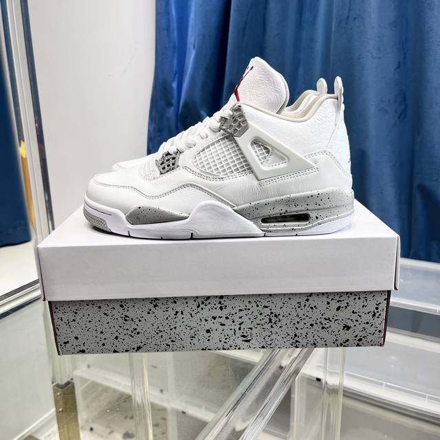 顶级版本 档口现货 高版本 Aj4 中帮 球鞋 码数36-47 带半码