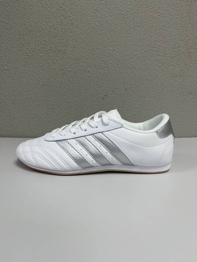 adidas Originals Taekwondo 皮革 简约舒适 防滑耐磨 低帮 生活休闲鞋 男女同款 白银色 Size：36 36.5 37.5 38 3