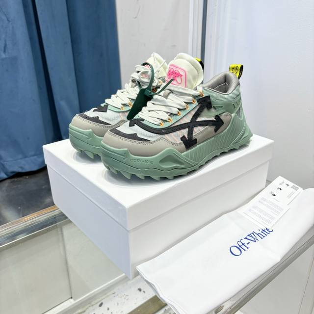 off-White Sb系列运动鞋 市场最高版本 莞产非福建货源 品质ok放心推 春夏秀款球鞋正式发布独家上线曝光新配色高端版本出货 情侣款所有配件均通过定做出