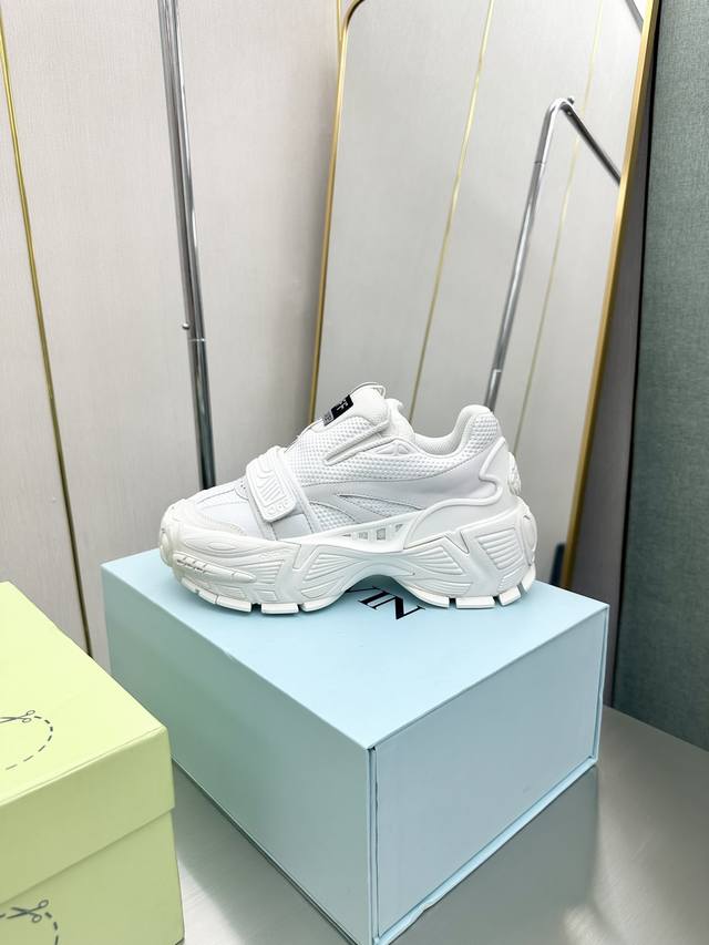 出厂： 独家高版本 秋冬季off- White Lunar Delivery 时装秀情侣休闲系列 厚底魔术贴情侣休闲鞋 依于brahim Kamara的家乡灵感