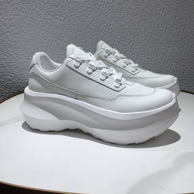 Cdg X Salomon萨洛蒙新款 厚底增高黑白休闲鞋小白鞋 顶级品质 进口原装订制飞织网面 头层小牛皮面 超轻原版大底 码数：35-39 40定做不退换 原