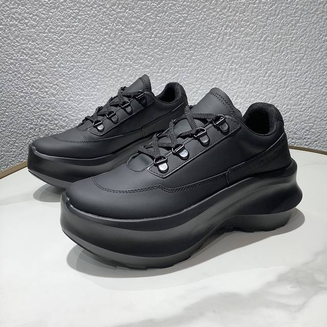 Cdg X Salomon萨洛蒙新款 厚底增高黑白休闲鞋小白鞋 顶级品质 进口原装订制飞织网面 头层小牛皮面 超轻原版大底 码数：35-39 40定做不退换 原